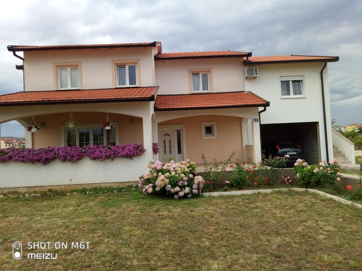 Apartmani Darko Medjugorje Ngoại thất bức ảnh
