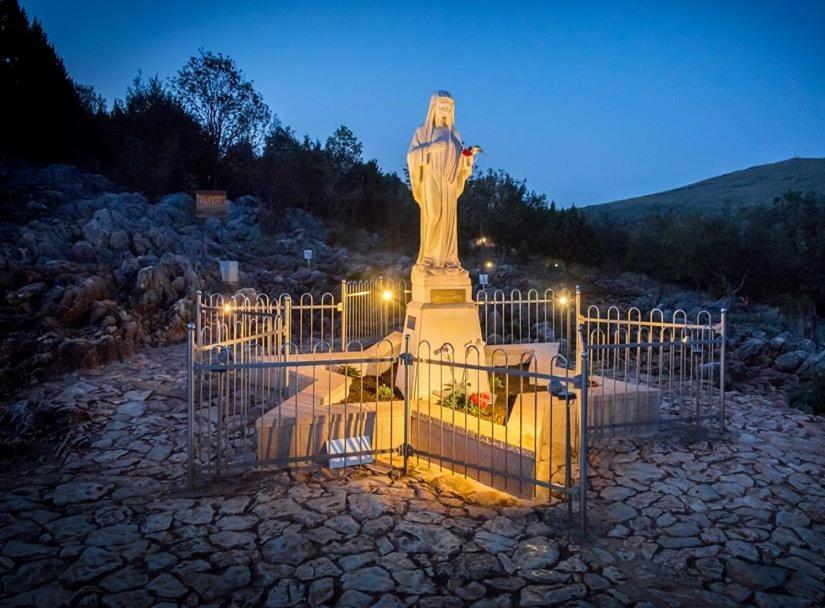 Apartmani Darko Medjugorje Ngoại thất bức ảnh
